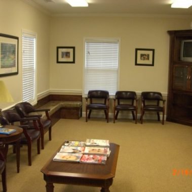 Pediatrics R US - Waiting Room5