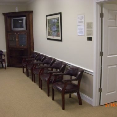 Pediatrics R US - Waiting Room3